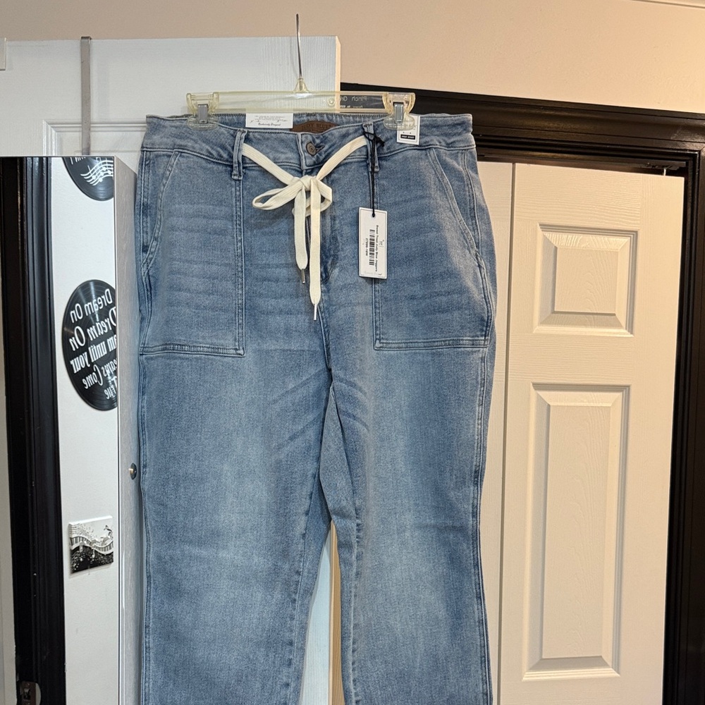 Judy Blue Light Blue Straight Leg Jeans with Drawstring